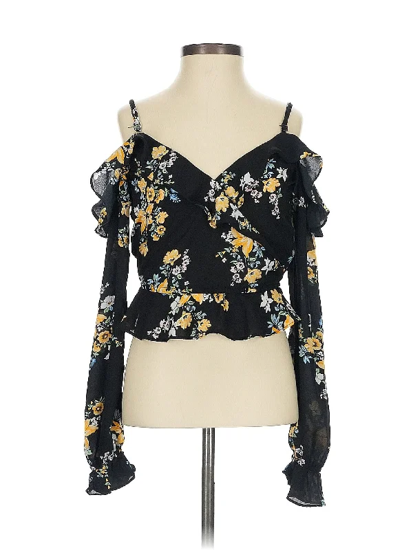 modern coatSleeveless Blouse